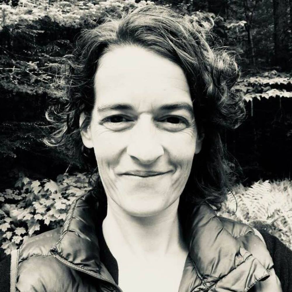 Meet your Posher, Angie